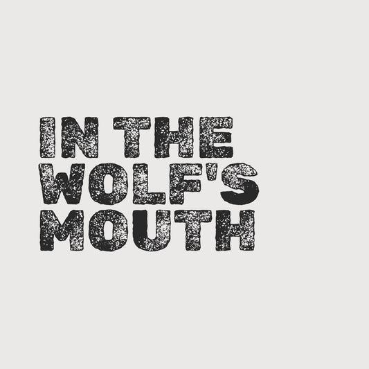 In the wolf's mouth - t-shirt