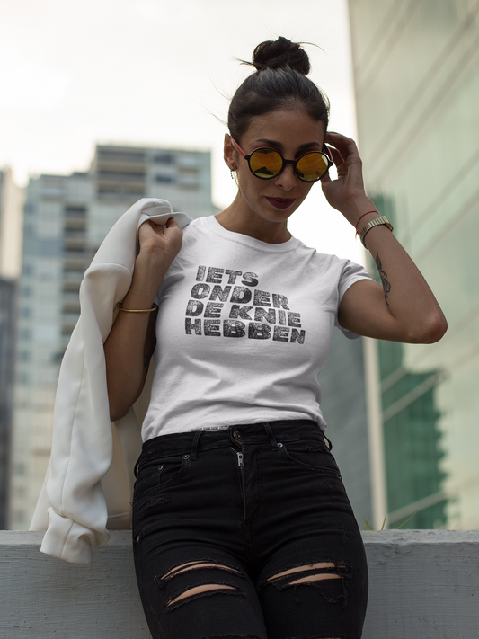 Iets onder de knie hebben - t-shirt